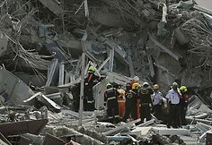 Žemės drebėjimas Bankoke / LILLIAN SUWANRUMPHA / AFP