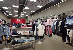 Išparduotuvių centre „Outlet park“ duris atvėrė net 3 naujos parduotuvės