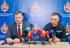 Rimas Bradūnas, Mindaugas Akelaitis