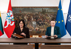 Raminta Popovienė, Dovilė &Scaron;akalienė