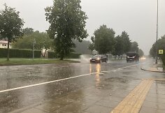 Penktadienio dieną &Scaron;ventąją užklupo neprognozuota liūtis