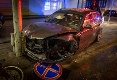 Antakalnio gatvėje susidūrė du automobiliai