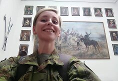 Lietuvos kariuomenės Karo prievolės ir komplektavimo tarnybos specialistė G.Jakubonytė