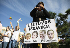 Protestas prie&scaron; Galimybių pasą