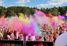 The Color Run bėgimo spalvų vakarėlis