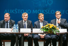 Saulius Skvernelis, Viktoras Pranckietis, Ramūnas Karbauskis, Eugenijus Jovai&scaron;a