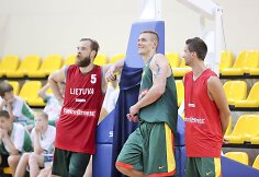 Robertas Javtokas ir Mantas Kalnietis