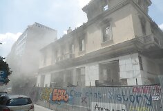 Žemės drebėjimo Atėnuose padariniai