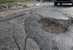 Duobės Kauno Taikos prospekte