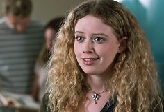 Natasha Lyonne komedijoje &bdquo;Amerikieti&scaron;kas pyragas&ldquo;
