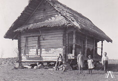R. Kalpoko užfiksuotas kaimo vaizdas 1930 m. ekspedicijos metu