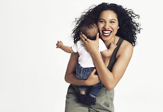 Jurnee Smollett-Bell su sūnumi Hunteriu