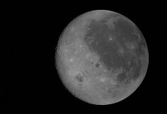 „Artemis“ astronautų užfiksuotas Mėnulis