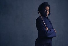 Hermioną Įkyrėlę spektaklyje vaidins Noma Dumezweni