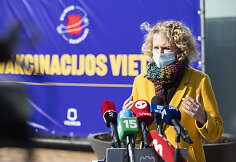 Au&scaron;rinė Armonaitė