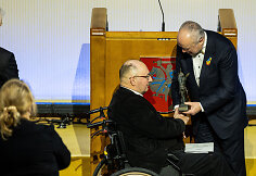 Tomas &Scaron;ernas