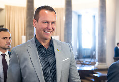Jevgenijus &Scaron;uklinas