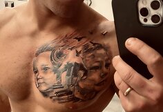 Karolio Akulavičiaus nauja tatuiruotė