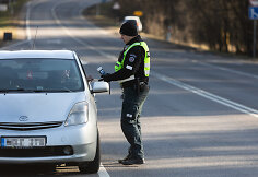 Rytinis kelių policijos reidas Ei&scaron;i&scaron;kių plente