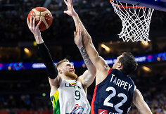 Ignas Brazdeikis, Terry Tarpey