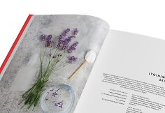 Natūralios kosmetikos &bdquo;Uoga uoga&ldquo; receptų knyga &bdquo;100 proc. natūralu&ldquo;