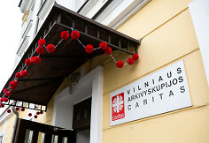 Carito Laikinųjų namų gimtadienio ir Pasaulinei benamystės dienos minėjimas