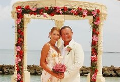 Daina ir Antanas Bosai per savo vestuves 2008-ųjų liepos 29 dieną Bahamose