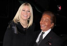 Gwyneth Paltrow su dizaineriu Valentino Garavani