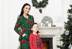 Karina Krysko su sūnumi Majumi