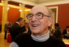 Profesorius Algis Mickūnas