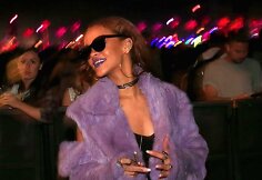 Rihanna &bdquo;Coachella&ldquo; festivalyje