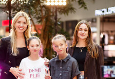 &bdquo;Vilnius Outlet&ldquo; ir modelių mokykla &bdquo;CatWalk&ldquo; surengė stilingą &bdquo;Back To School&ldquo; mados &scaron;ventę.