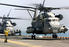Sunkusis sraigtasparnis CH-53E &bdquo;Super Stallion&ldquo;