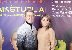 Muzikinės komedijos &bdquo;&Scaron;maik&scaron;tuoliai&ldquo; premjera