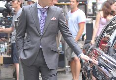 Edas Westwickas &bdquo;Gossip Girl&ldquo; filmavimo aik&scaron;telėje (2009 m.)