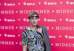 Žiūrovai rinkosi į OKT/Vilniaus miesto teatro spektaklį &bdquo;Otelas&ldquo; festivalyje &bdquo;Midsummer Vilnius&rsquo;24&ldquo; 