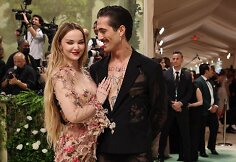 Damiano Davidas ir Dove Cameron