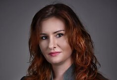 &bdquo;Esame lankstūs ir nesiri&scaron;ame prie vieno &scaron;ablono. Todėl klientas gali būtų tikras, kad gaus originalią, iki smulkiausios kruopelės apgalvotą paslaugą&ldquo;.