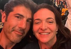 Sheryl Sandberg ir Tomas Bernthalas
