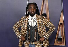 Violetinis „American Music Awards 2025“ kilimas