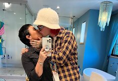 Demi Lovato and Jordanas Lutesas