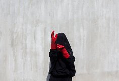 Barbara Raad (Kroatija). Burka. Video kadrai. Menininkę pristato LAB852