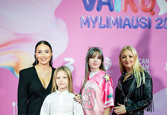 Gabrielė Grygolaitytė - Vasha, Viktorija Mauručaitė