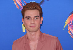 KJ Apa
