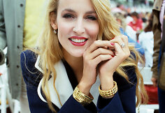 Jerry Hall (1983 m.)