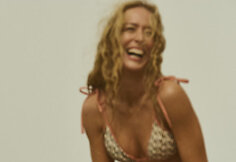 Kolekcijos &bdquo;Love Stories Swimclub X H&M&ldquo; modeliai