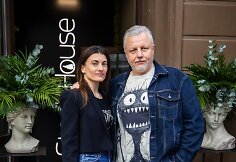Žinomi kauniečiai rinkosi į restorano atidarymą