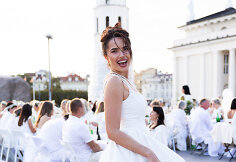 Vienuoliktoji baltoji vakarienė &bdquo;Le Diner en Blanc&ldquo; Vilniuje