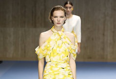 Kolekcija Carolina Herrera SS25