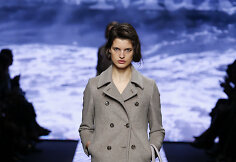 &bdquo;Max Mara&ldquo; paltas